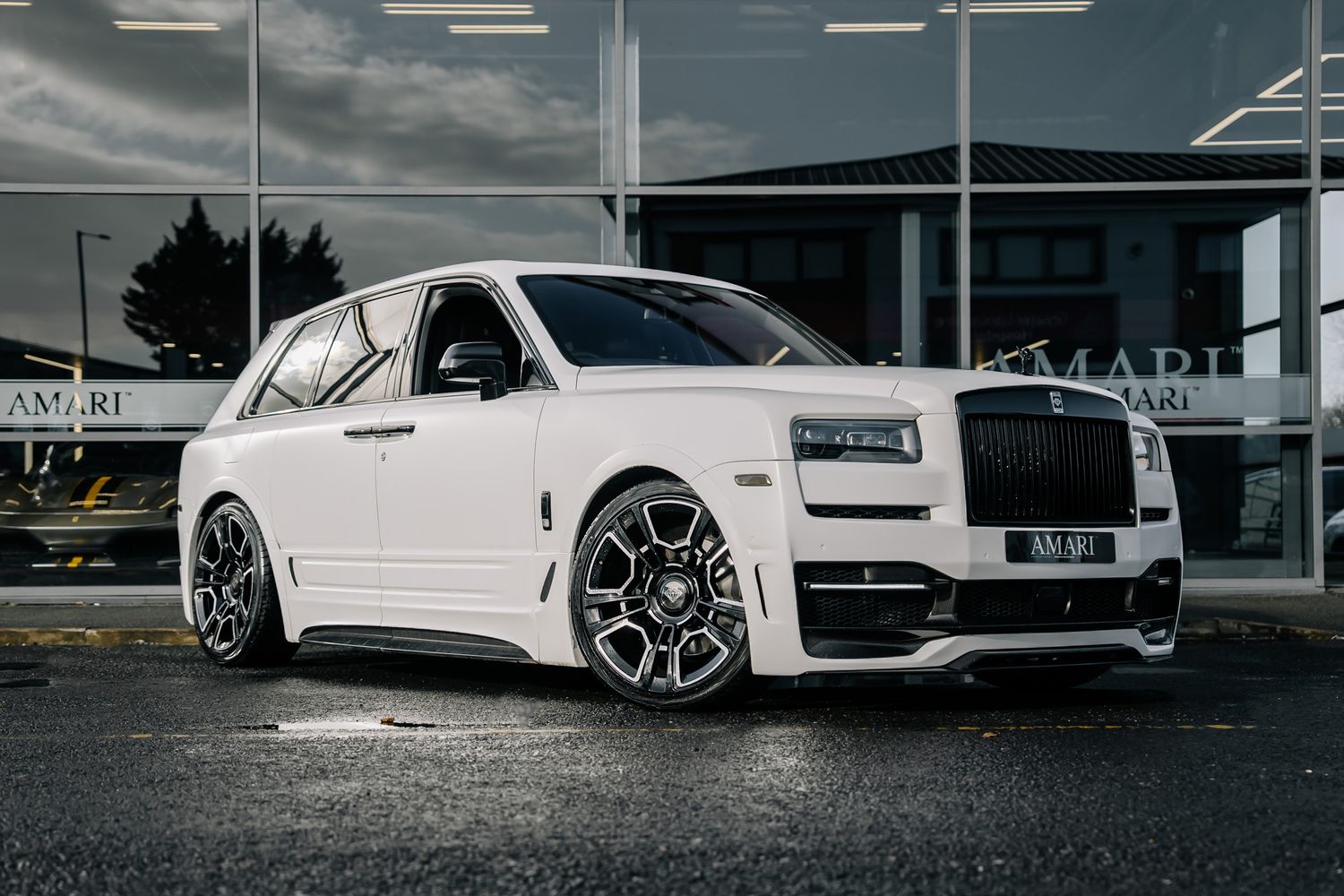 Rolls Royce Cullinan ONYX