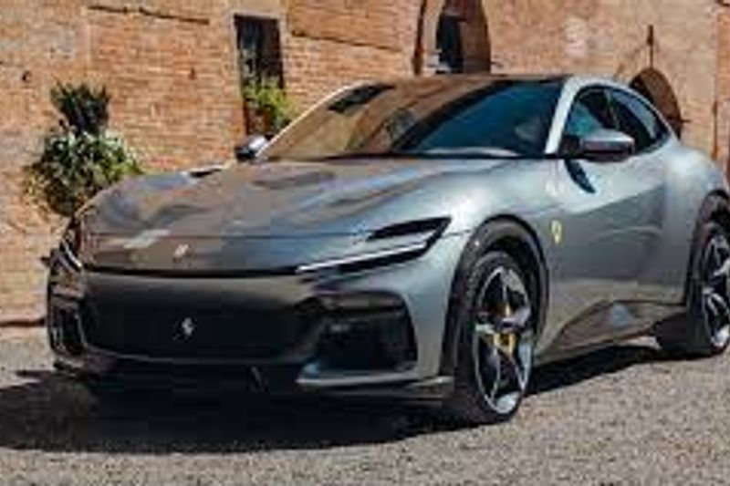 The New 2023 Ferrari Purosangue