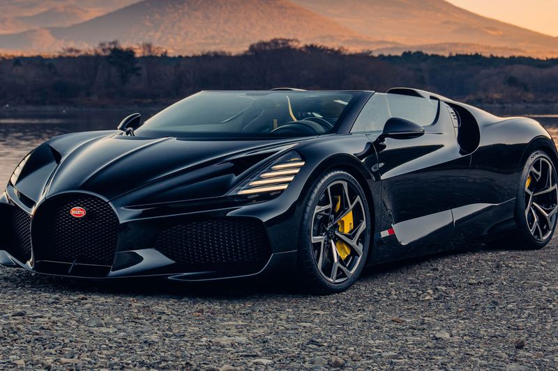 Bugatti Mistral Roadster photos from Tokyo are eye candy