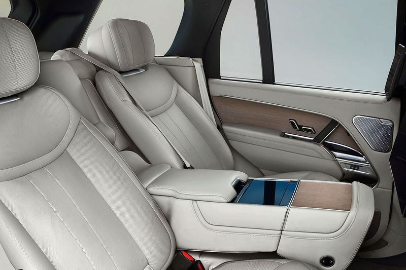 The all-new fifth generation Range Rover is finally here