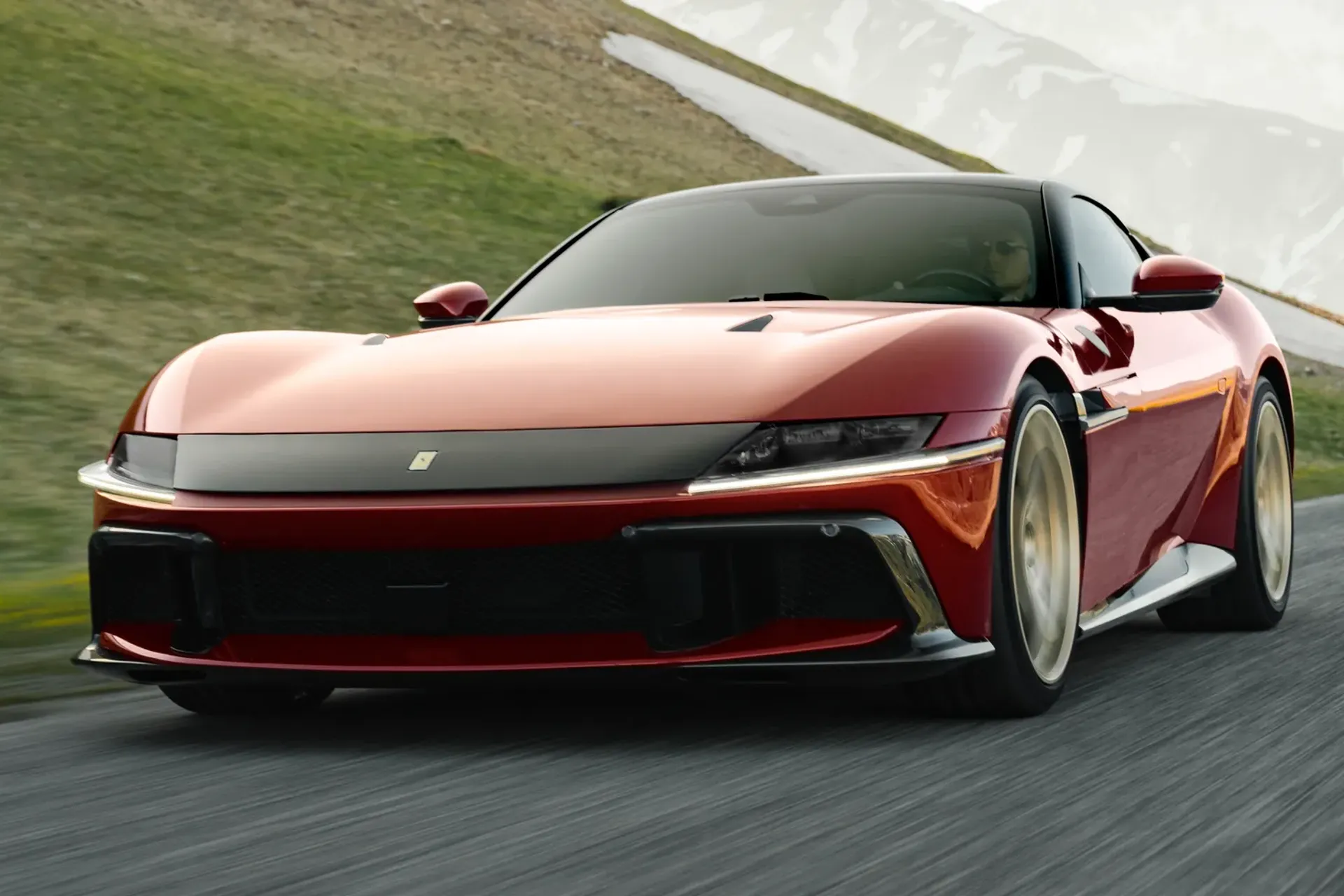 Ferrari 12 Cilindri Manuale