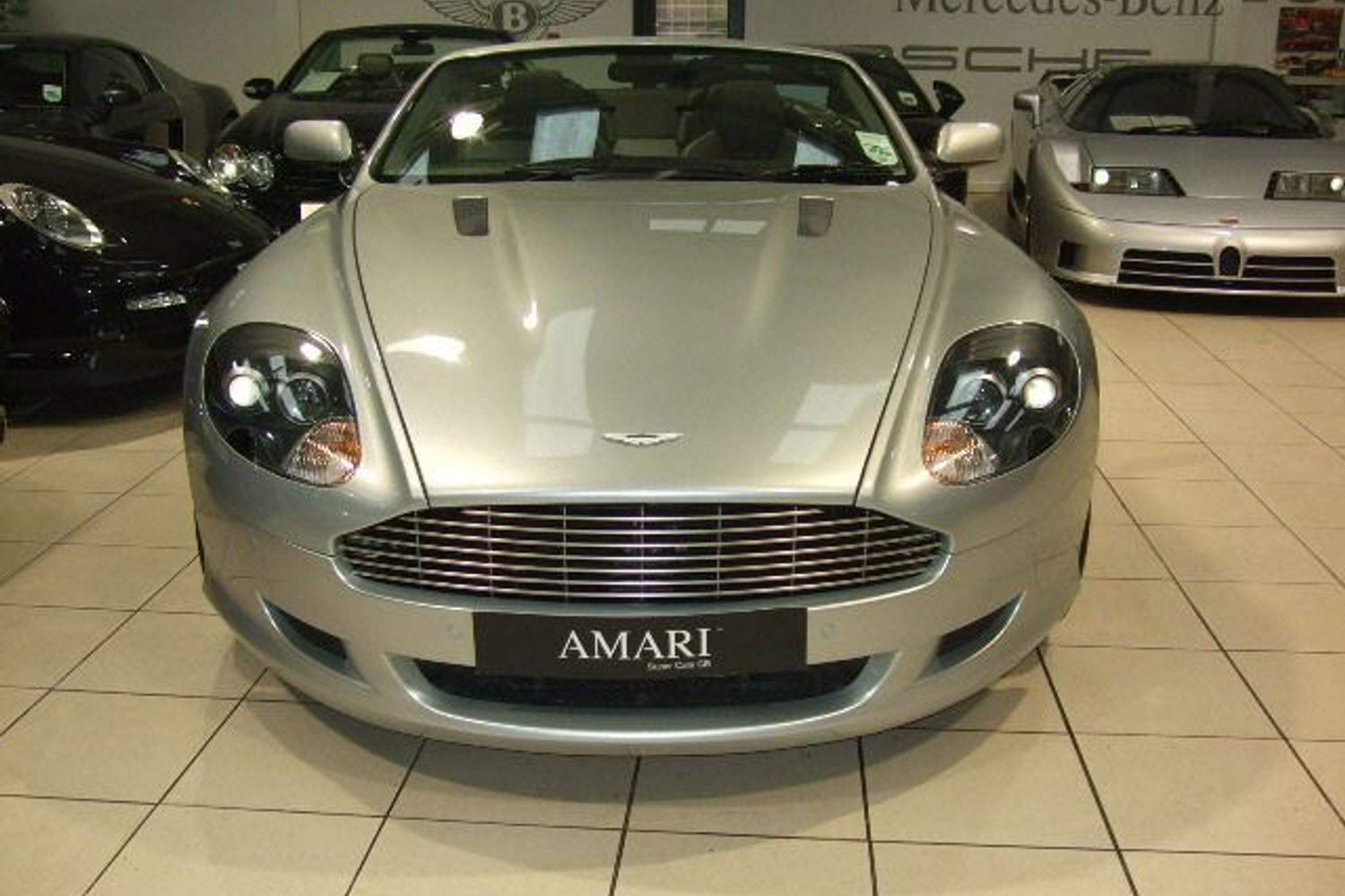 ASTON MARTIN DB9 Volante