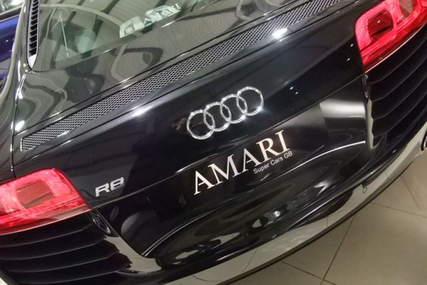 AUDI R8 4.2 V8 FSi