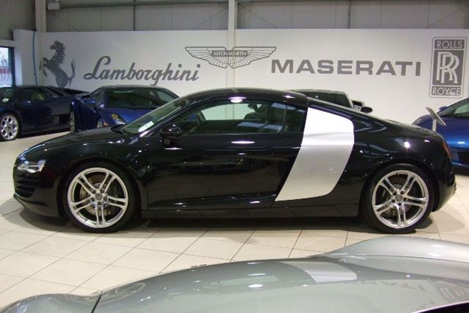 AUDI R8 4.2 V8 FSi