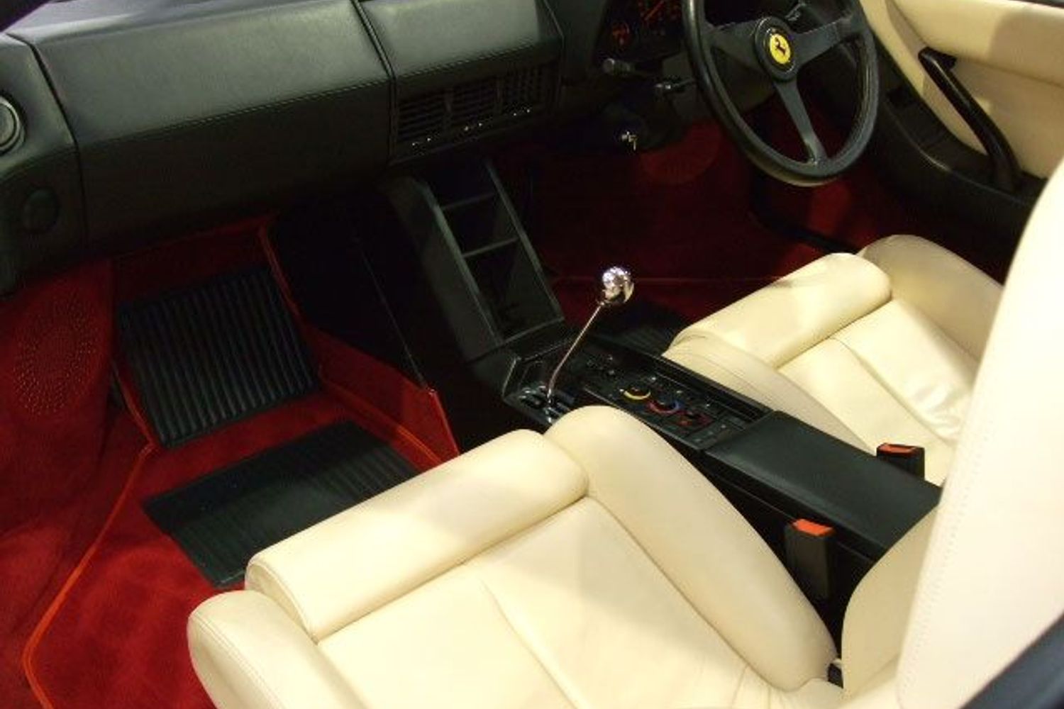 FERRARI Testarossa Red Head