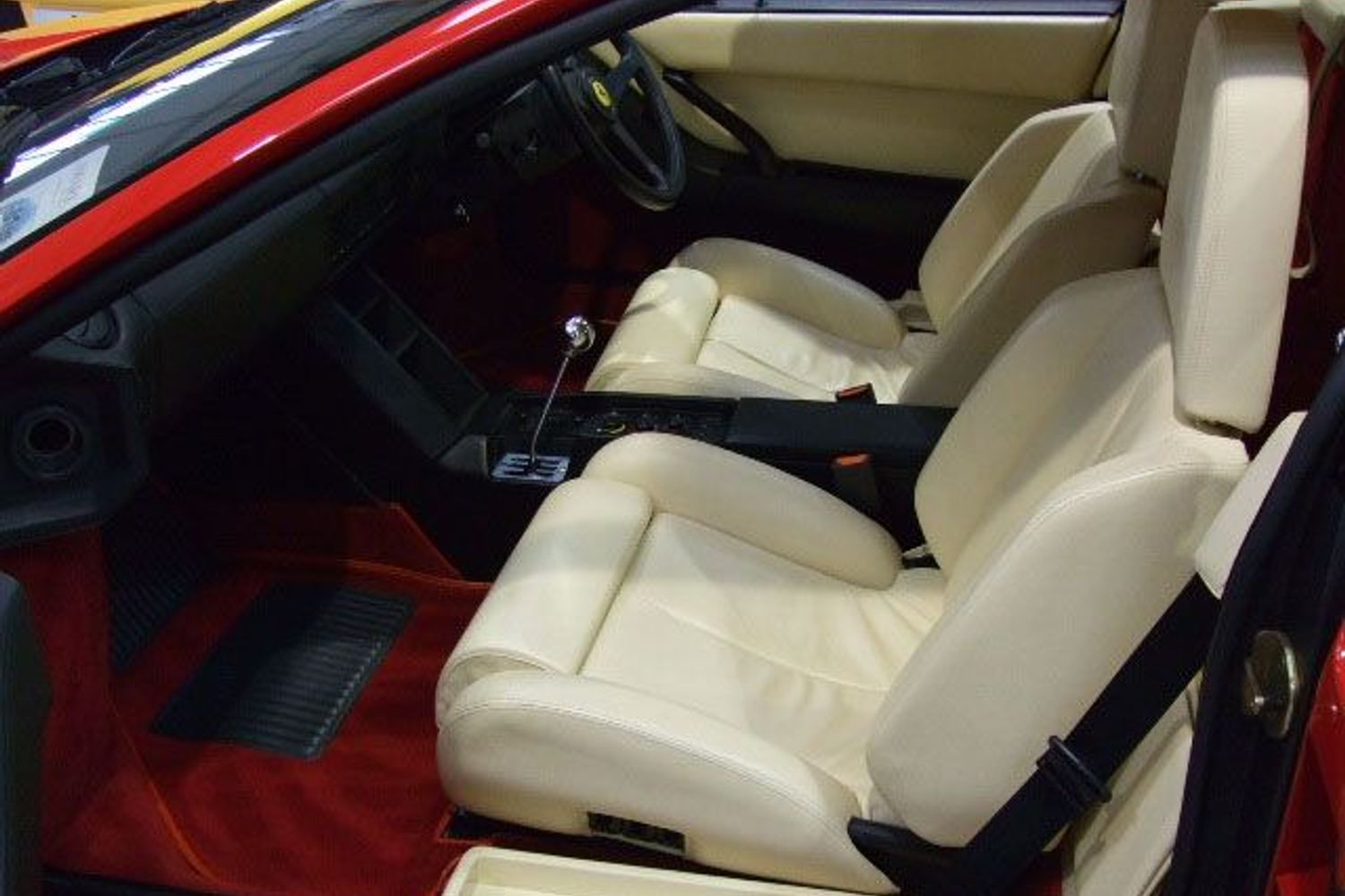 FERRARI Testarossa Red Head