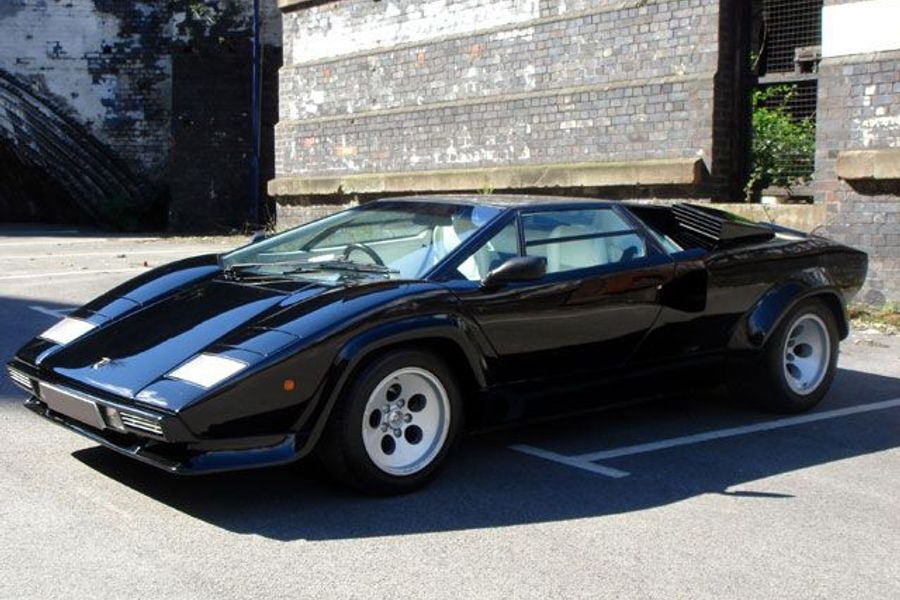 1983 LAMBORGHINI Countach