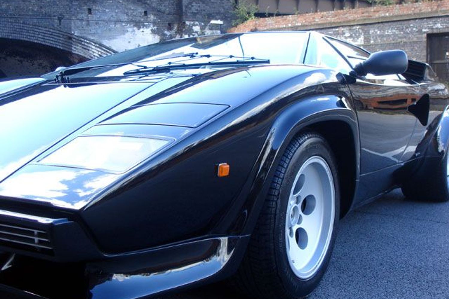 LAMBORGHINI Countach LP500