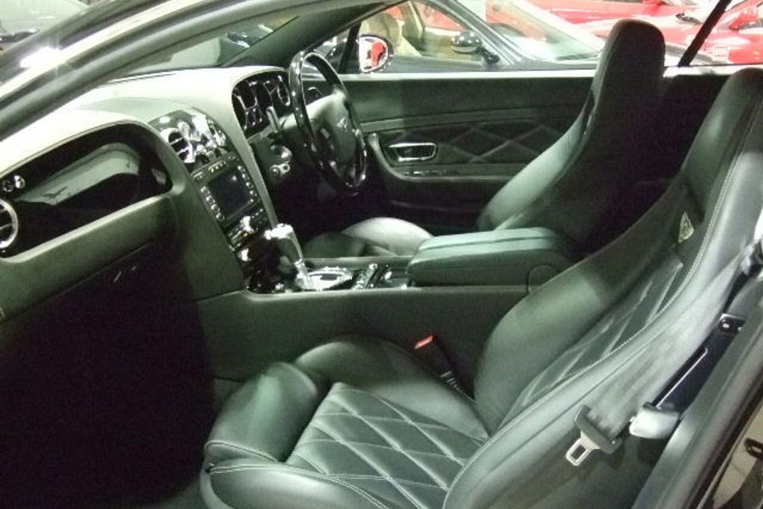 BENTLEY GT Mulliner 6.0 W12
