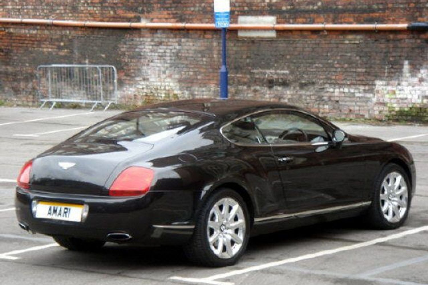 BENTLEY Continental GT 6.0 W12