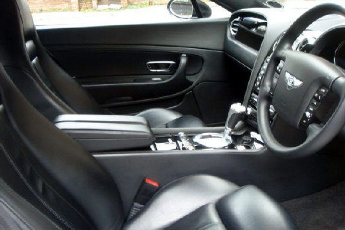 BENTLEY Continental GT 6.0 W12
