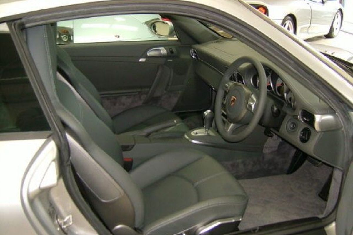 PORSCHE 911 3.8 C2 S