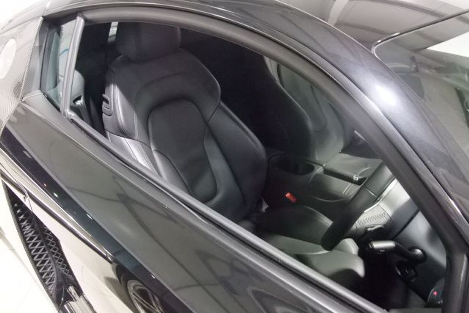 AUDI R8 4.2 FSI Quattro R Tronic