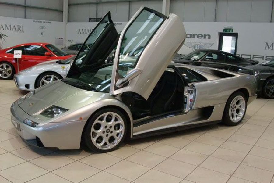 2002 LAMBORGHINI Diablo