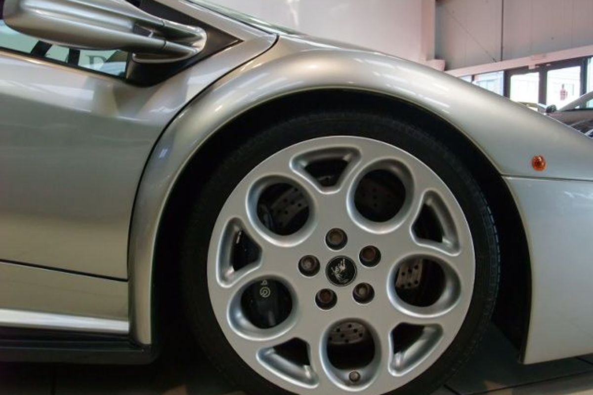 LAMBORGHINI Diablo 12V 6.0 VT