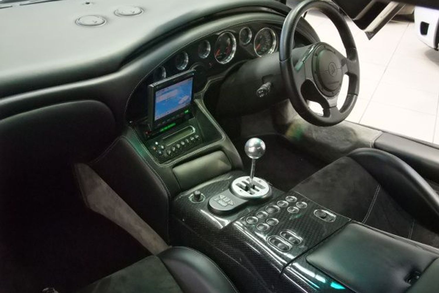 LAMBORGHINI Diablo 12V 6.0 VT