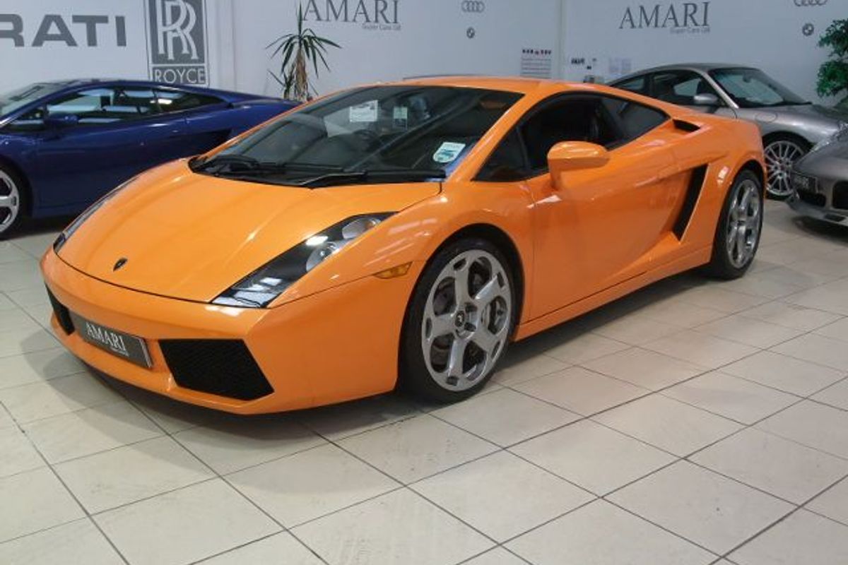 LAMBORGHINI Gallardo V10