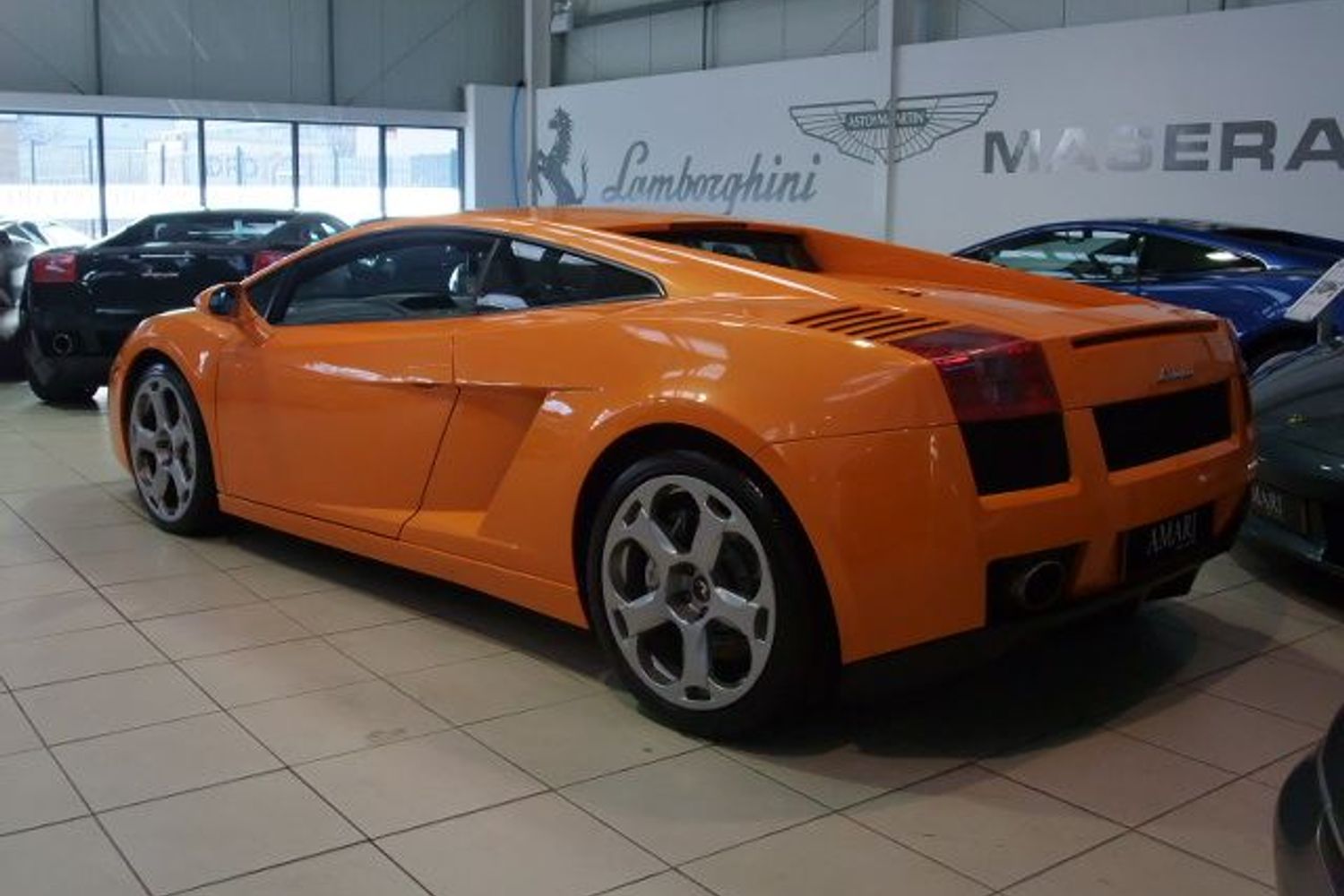 LAMBORGHINI Gallardo V10