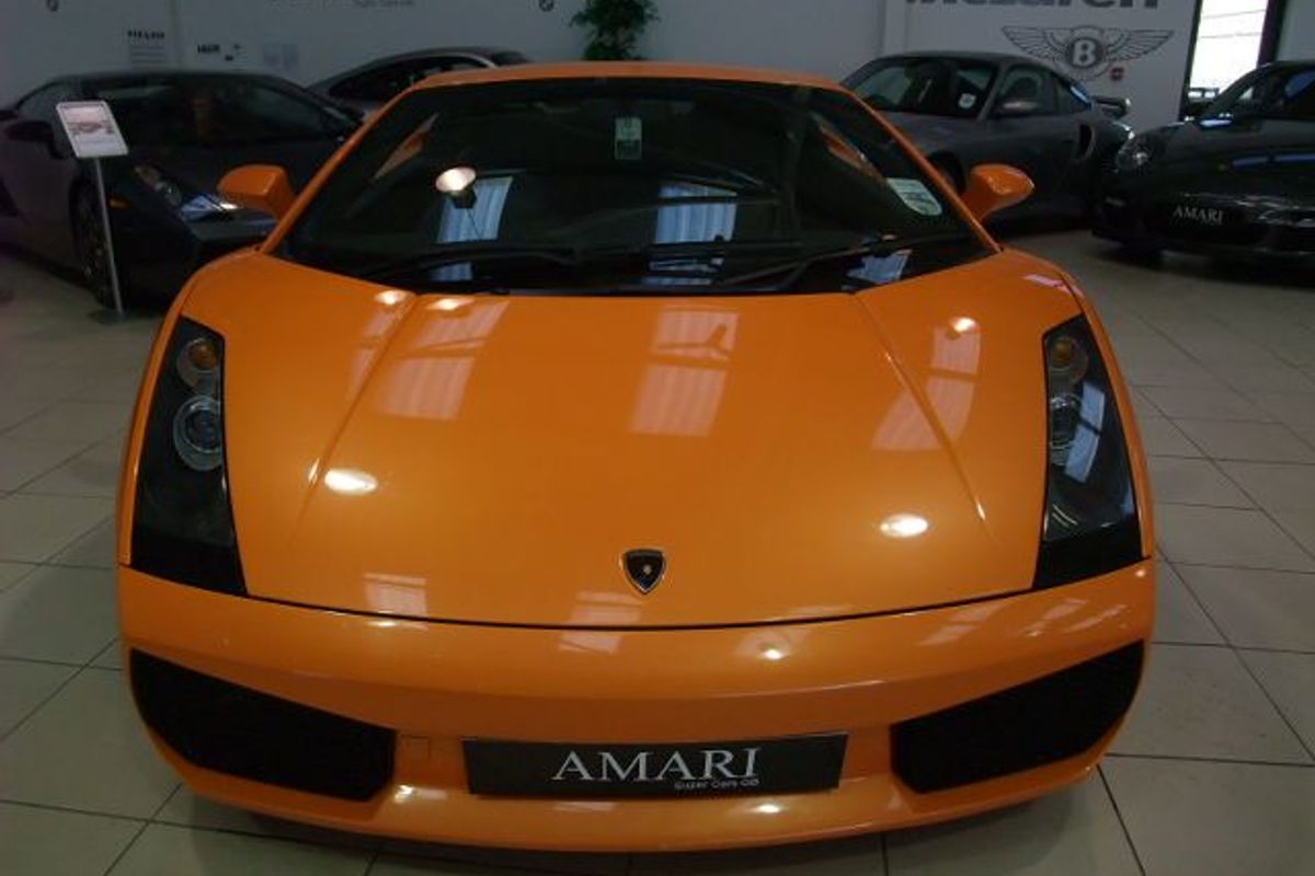 LAMBORGHINI Gallardo V10