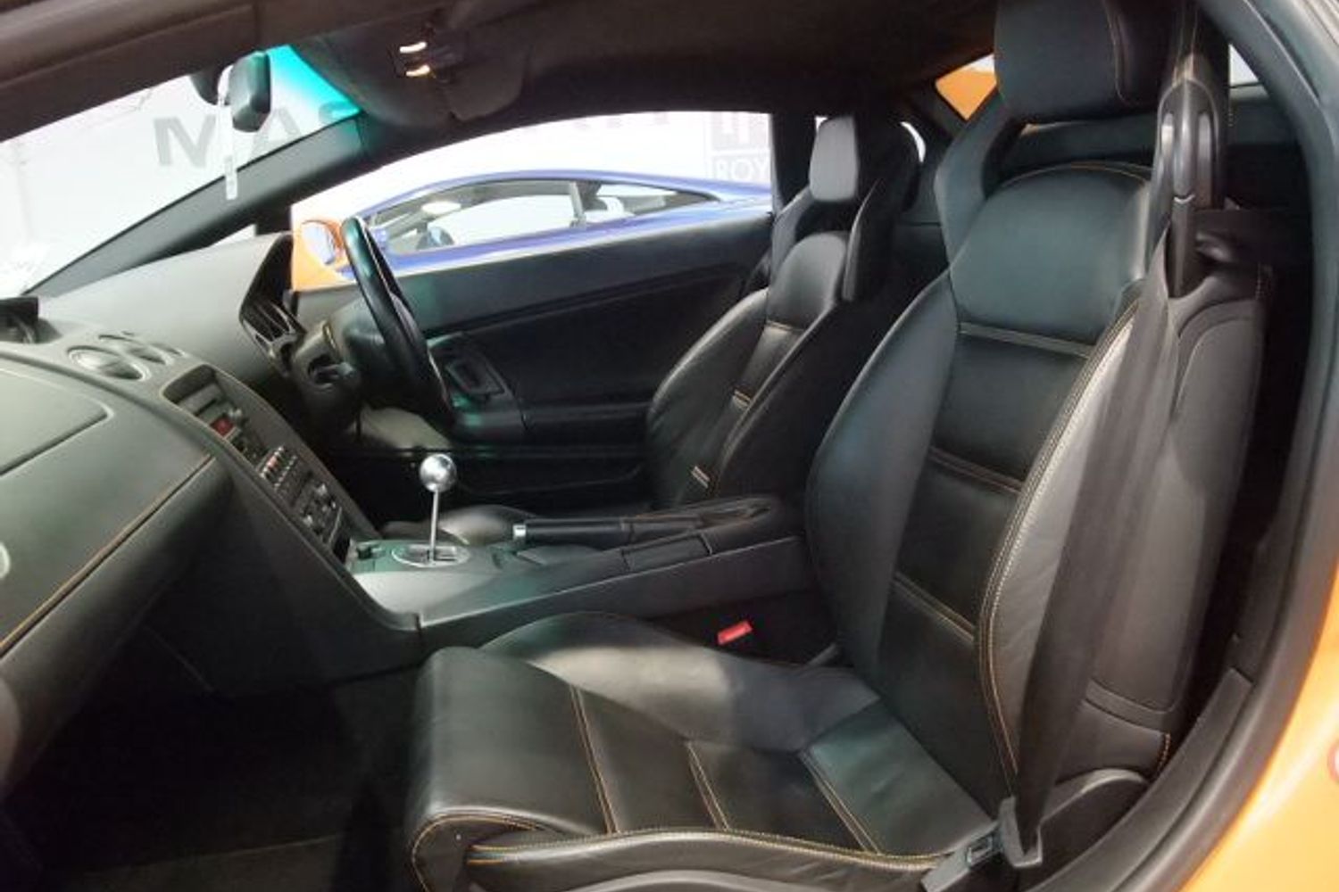 LAMBORGHINI Gallardo V10