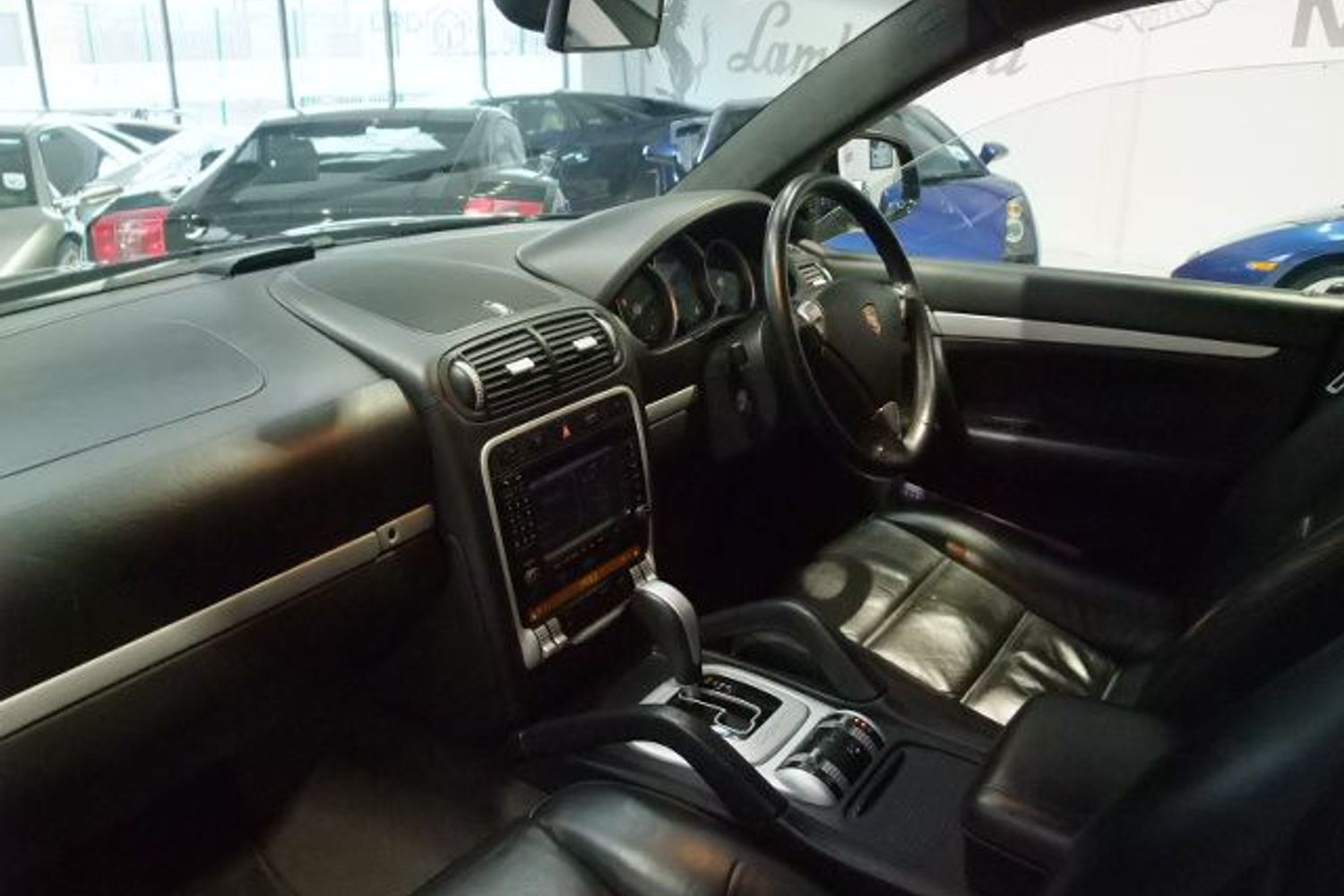 PORSCHE Cayenne Turbo