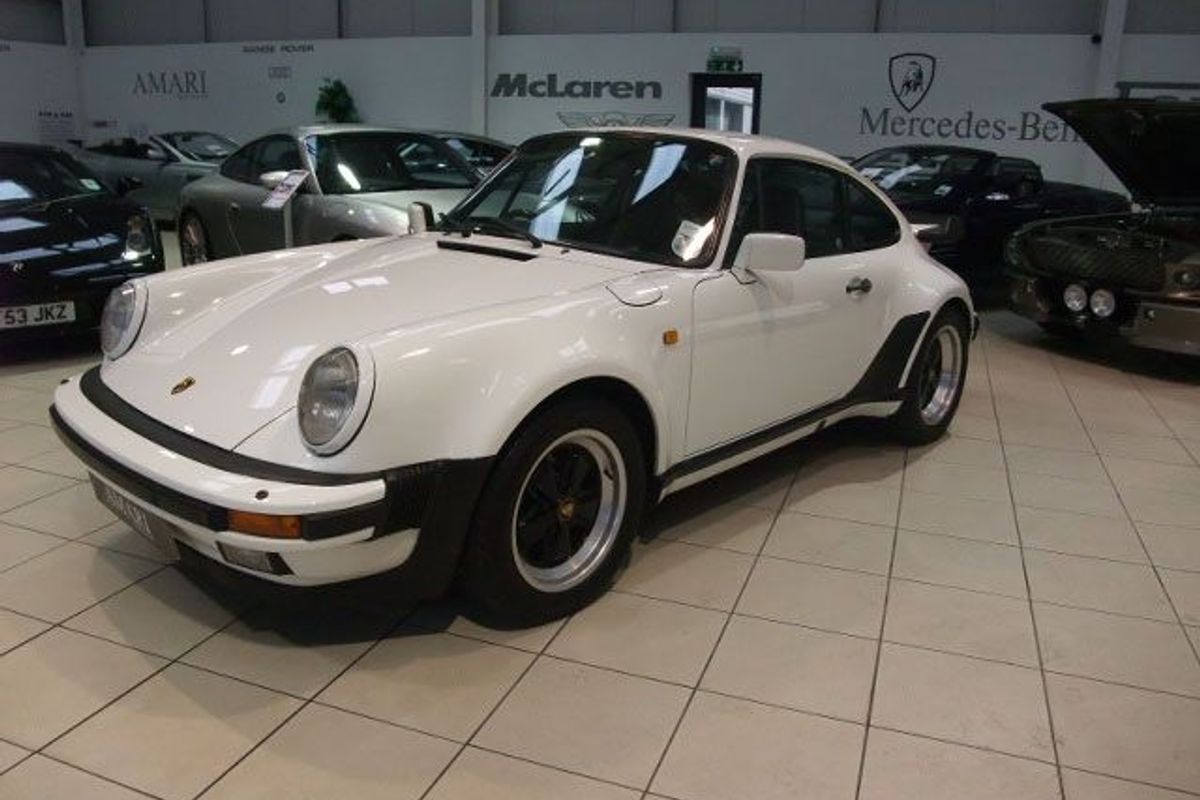 PORSCHE 911 Super Sports