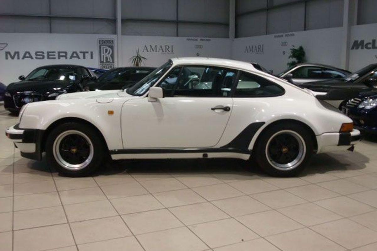 PORSCHE 911 Super Sports