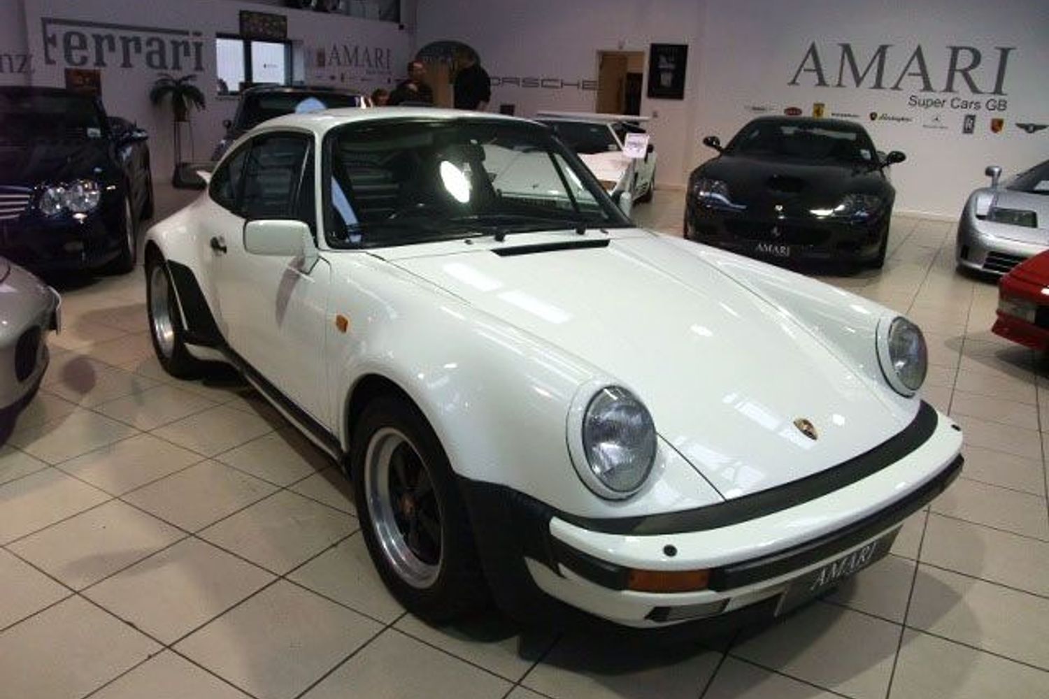 PORSCHE 911 Super Sports
