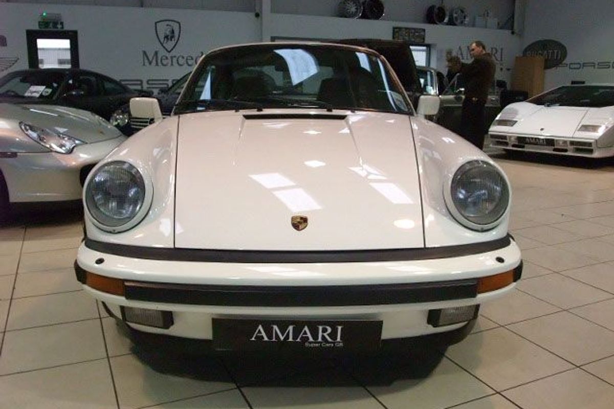 PORSCHE 911 Super Sports