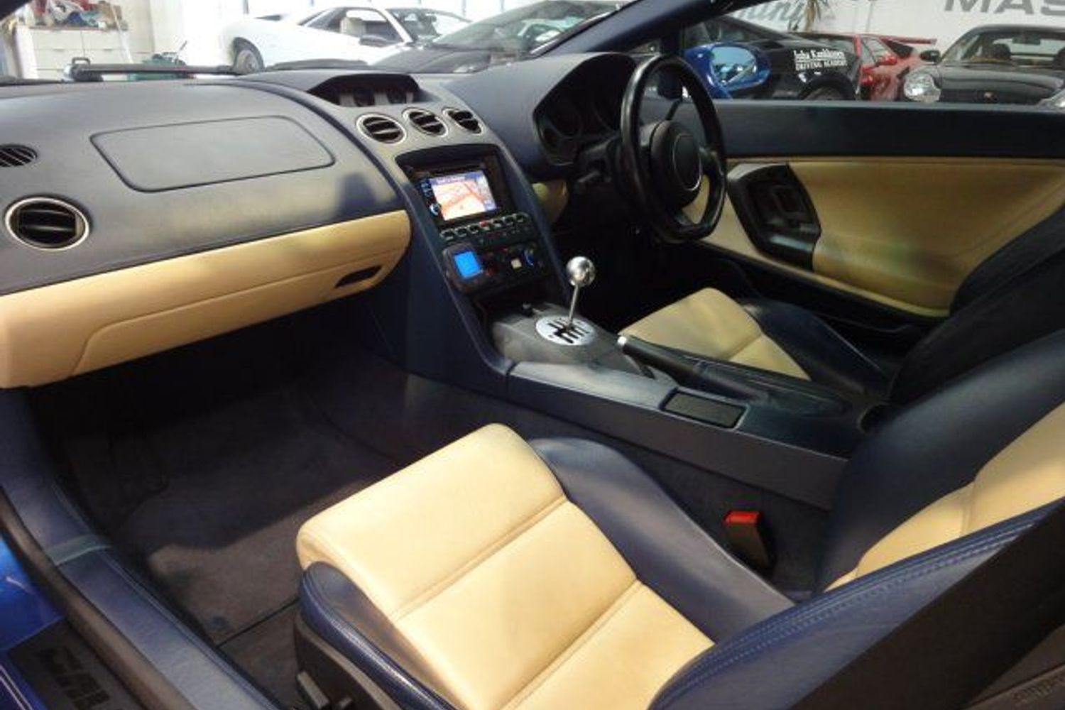 LAMBORGHINI Gallardo Big spec with only 18000 miles