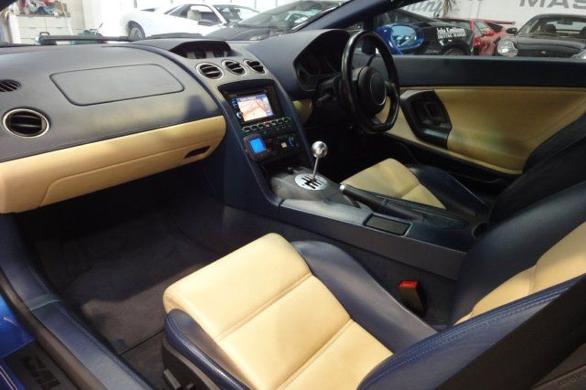 LAMBORGHINI Gallardo Big spec with only 18000 miles