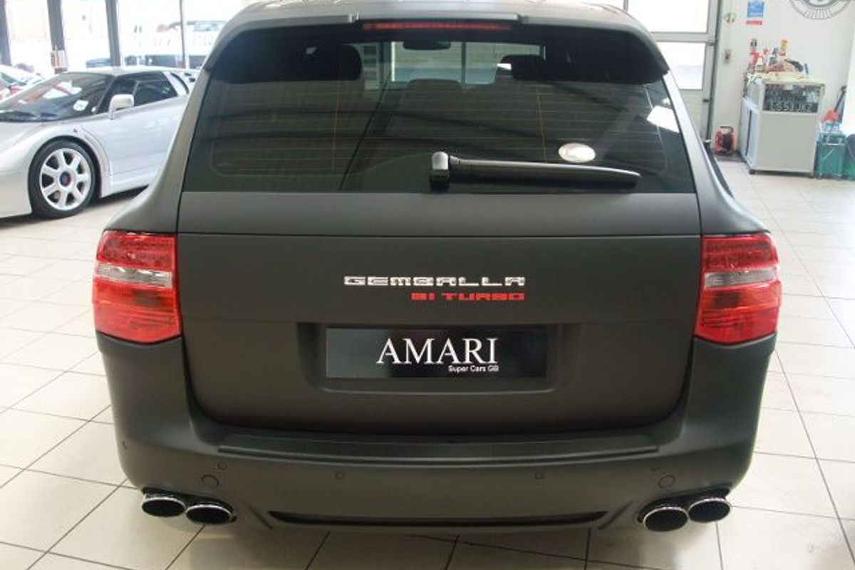 PORSCHE CAYENNE Gemballa 4.8