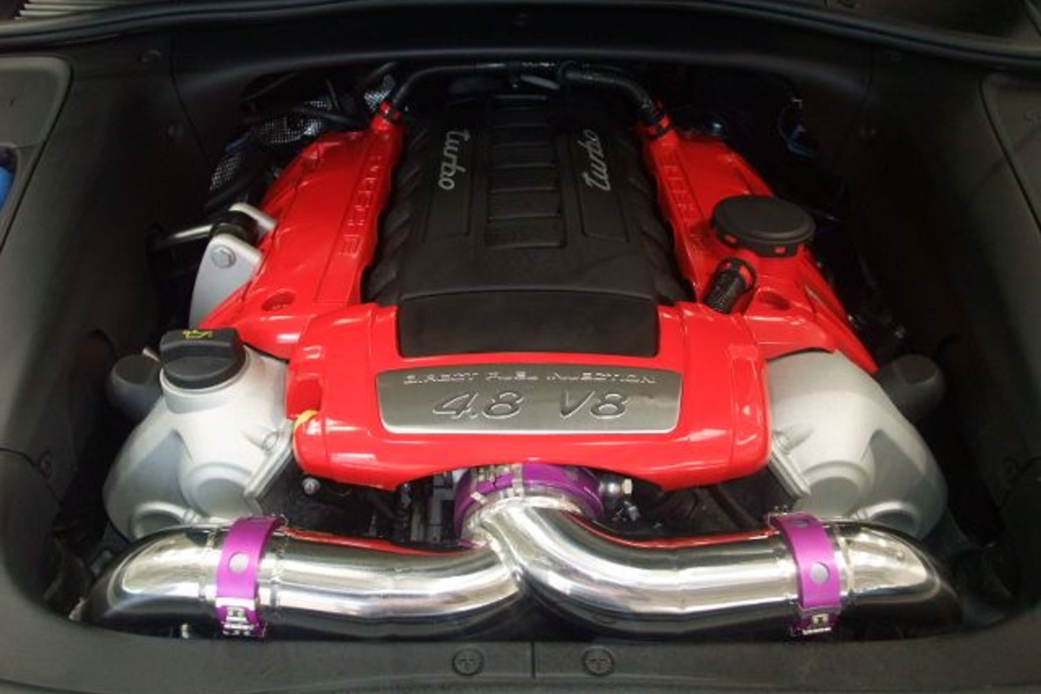 PORSCHE CAYENNE Gemballa 4.8