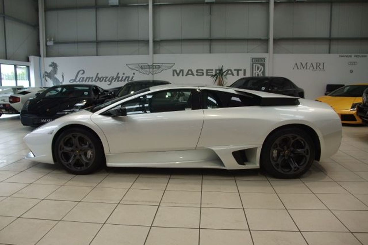 LAMBORGHINI Murcielago LP640