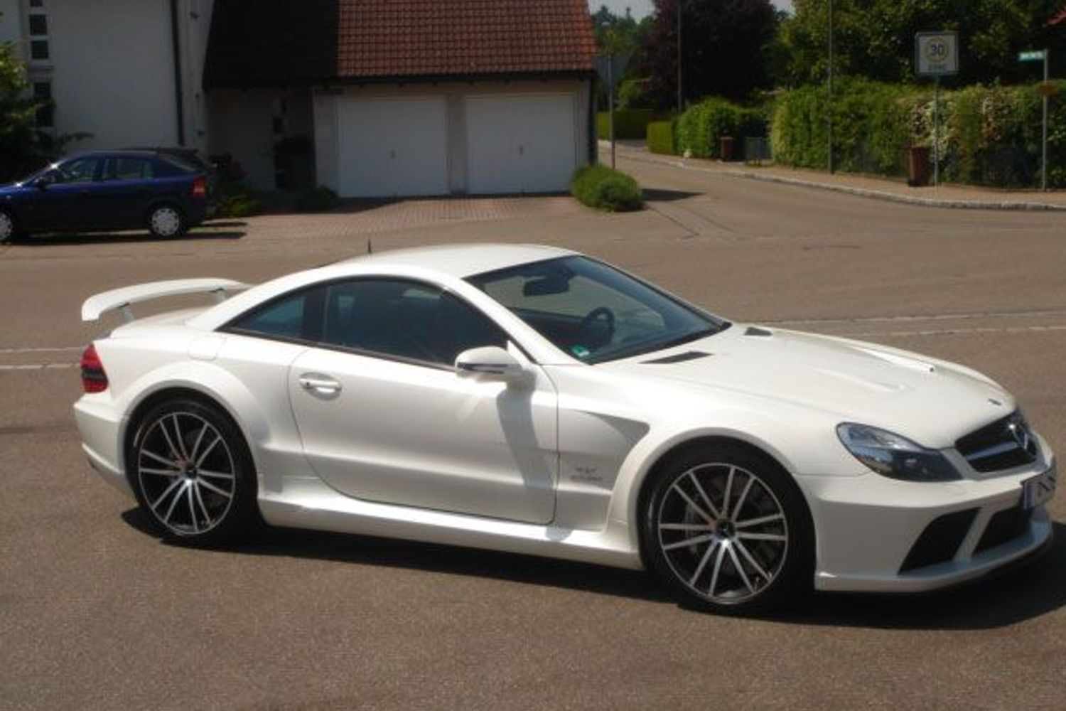 MERCEDES-BENZ SL65 AMG Black Series