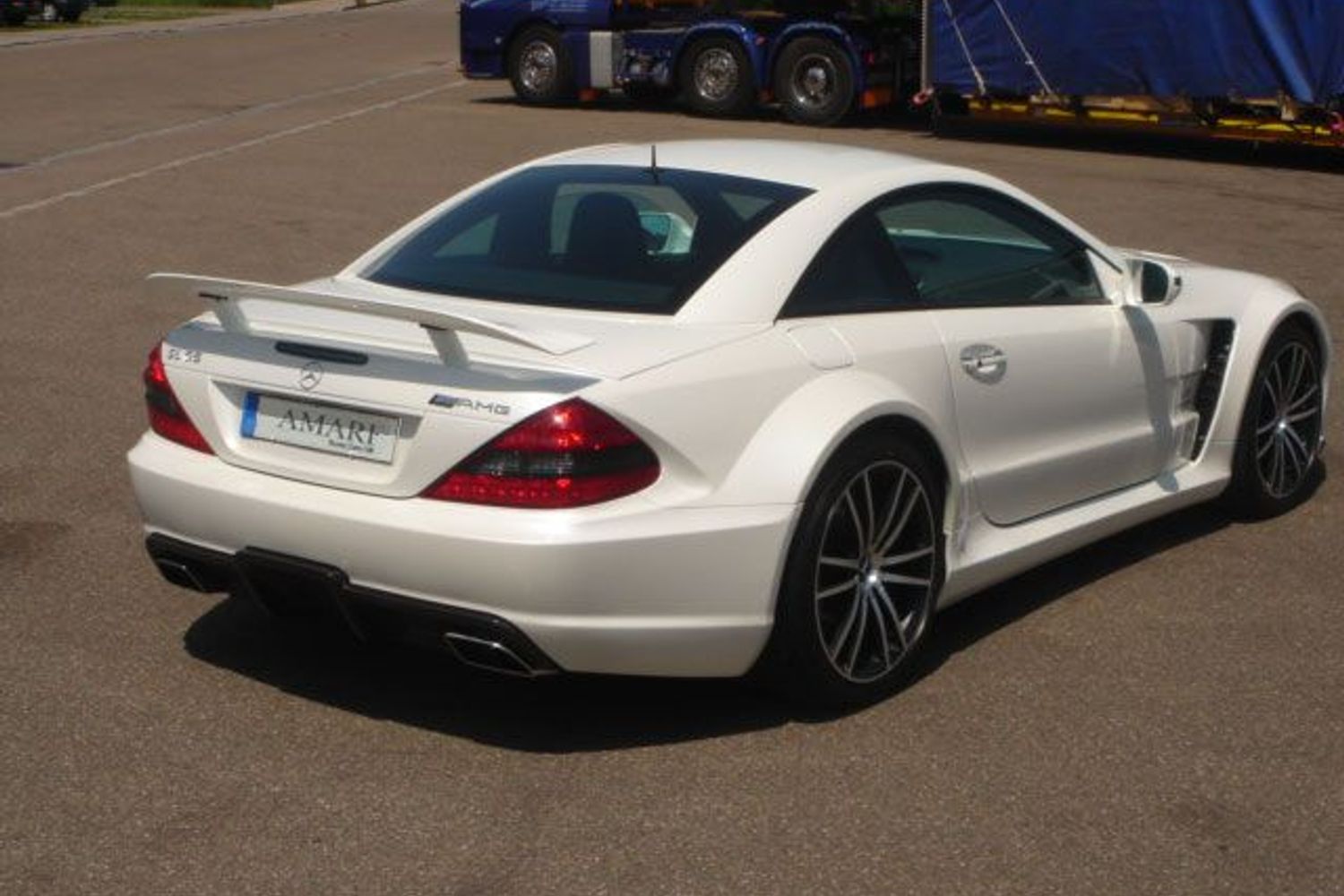 MERCEDES-BENZ SL65 AMG Black Series