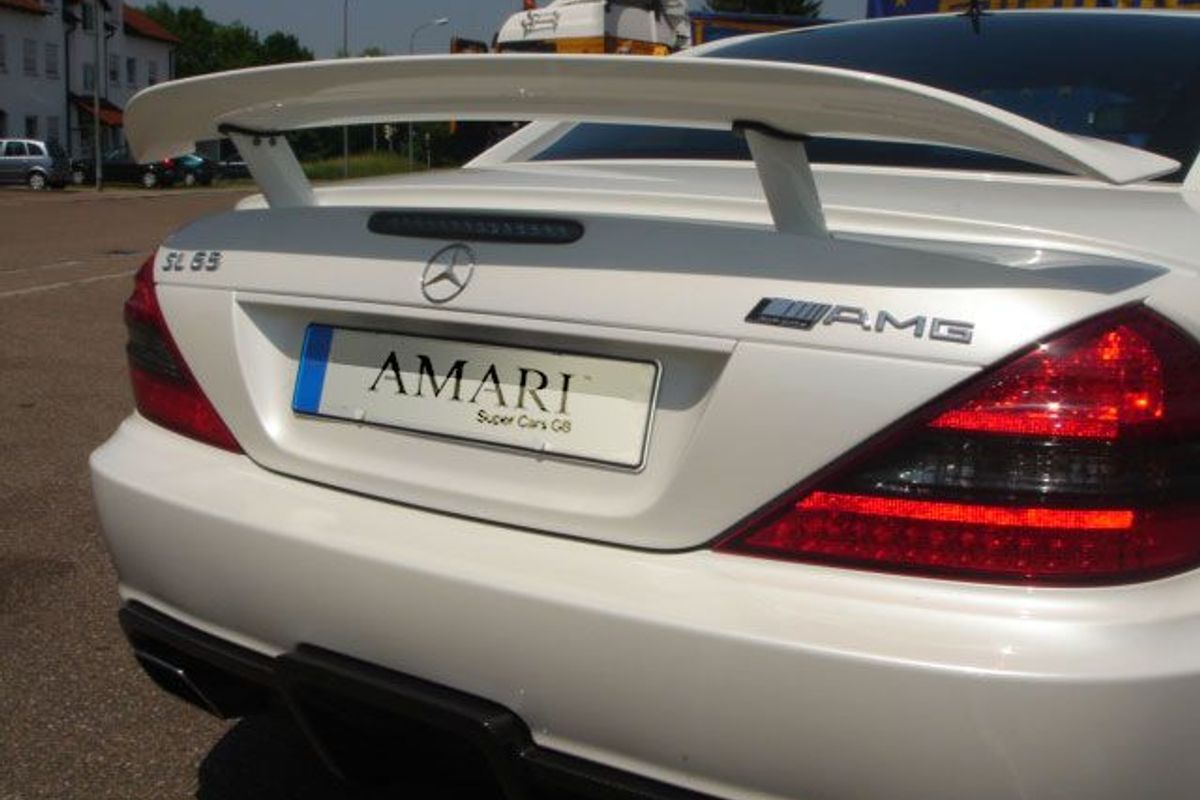 MERCEDES-BENZ SL65 AMG Black Series
