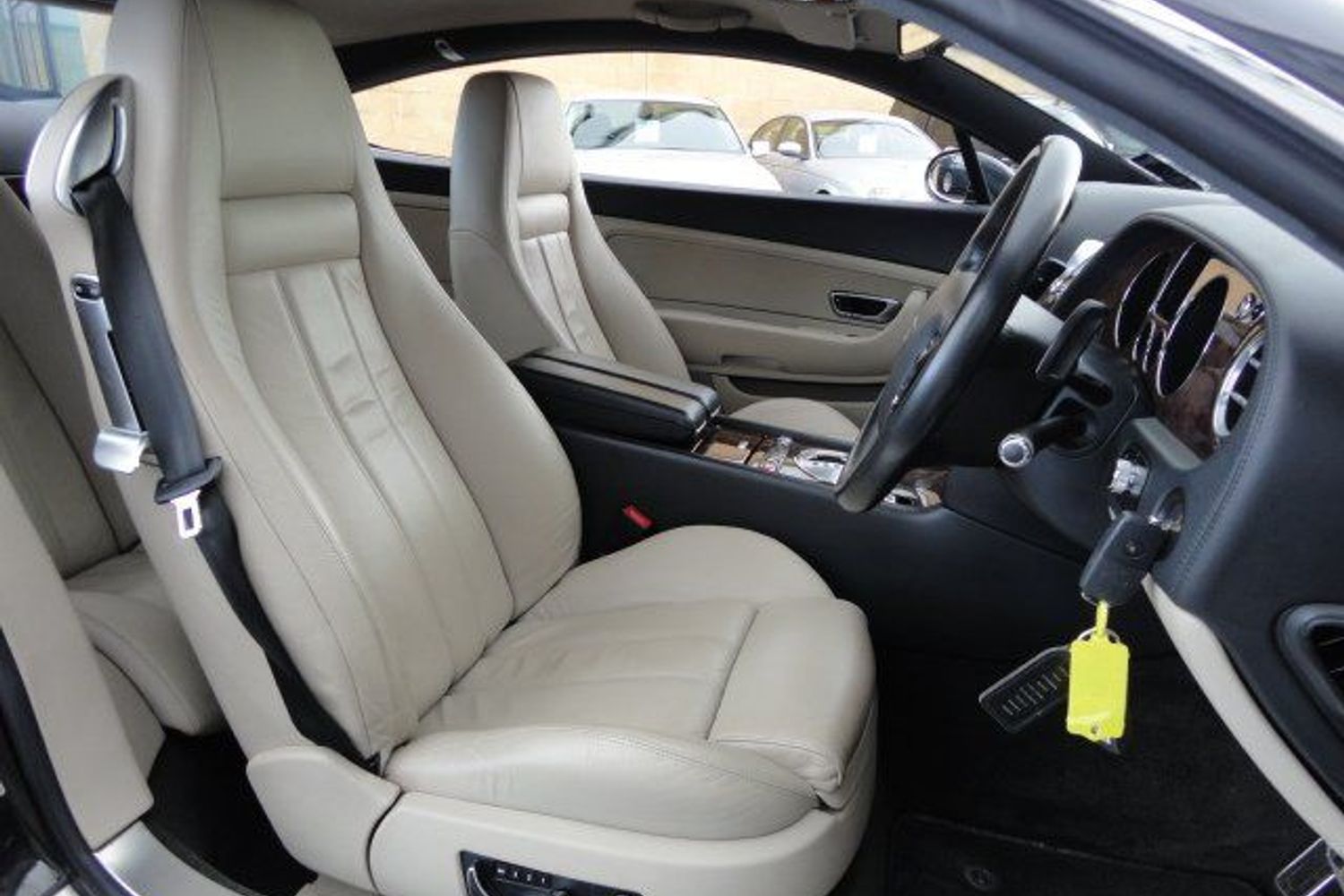 BENTLEY Continental GT Lot of car for little money