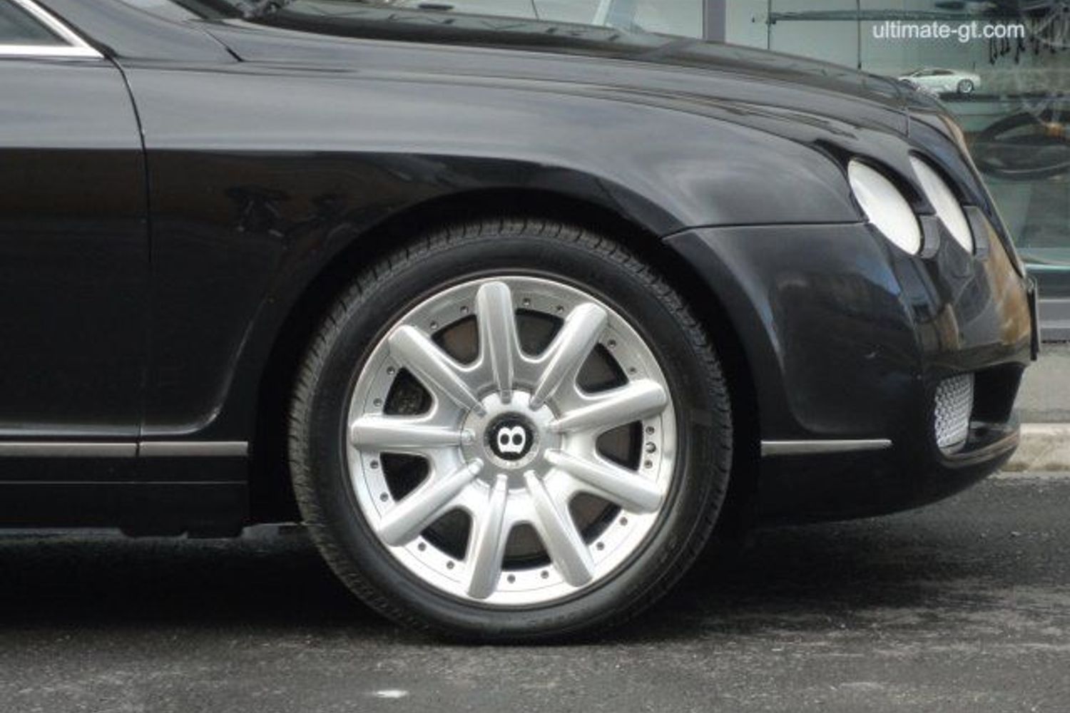 BENTLEY Continental GT Lot of car for little money