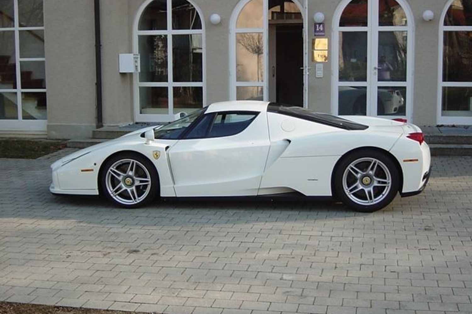 FERRARI Enzo Enzo