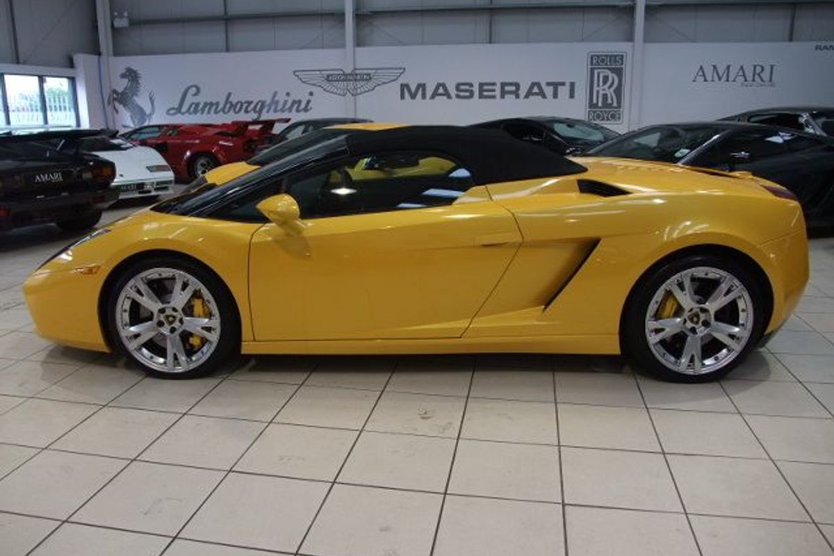 LAMBORGHINI Gallardo Spider 3300 Miles Only