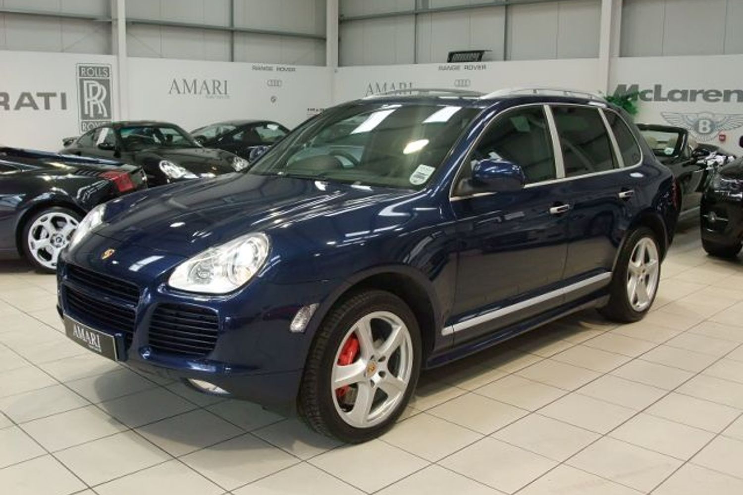 PORSCHE Cayanne Turbo S Tiptronic S (521Bhp)