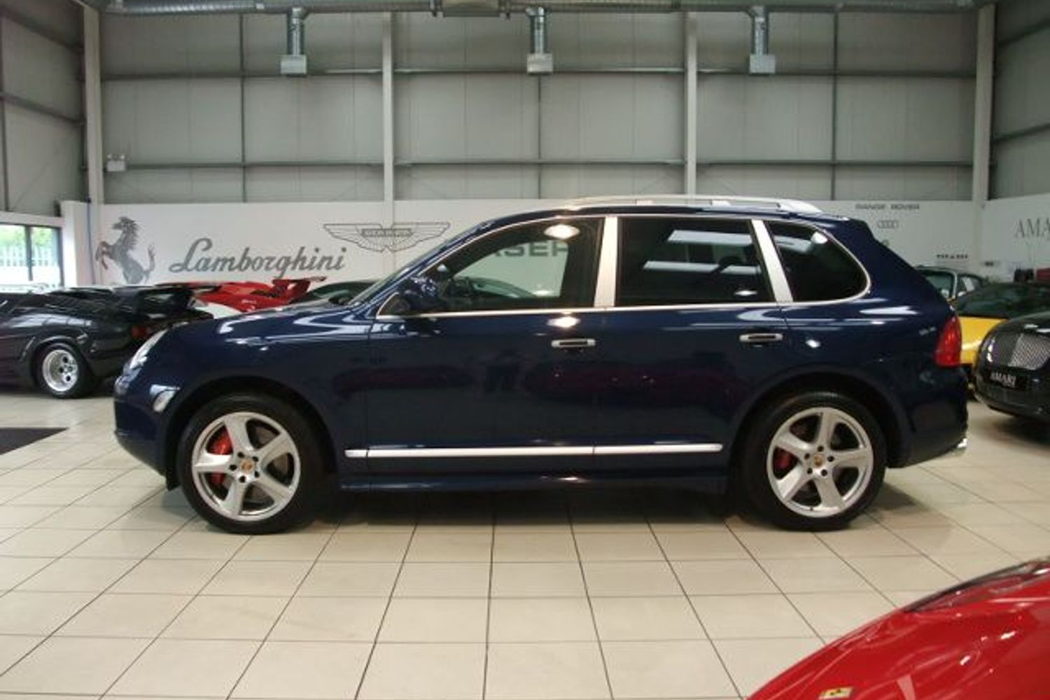 PORSCHE Cayanne Turbo S Tiptronic S (521Bhp)