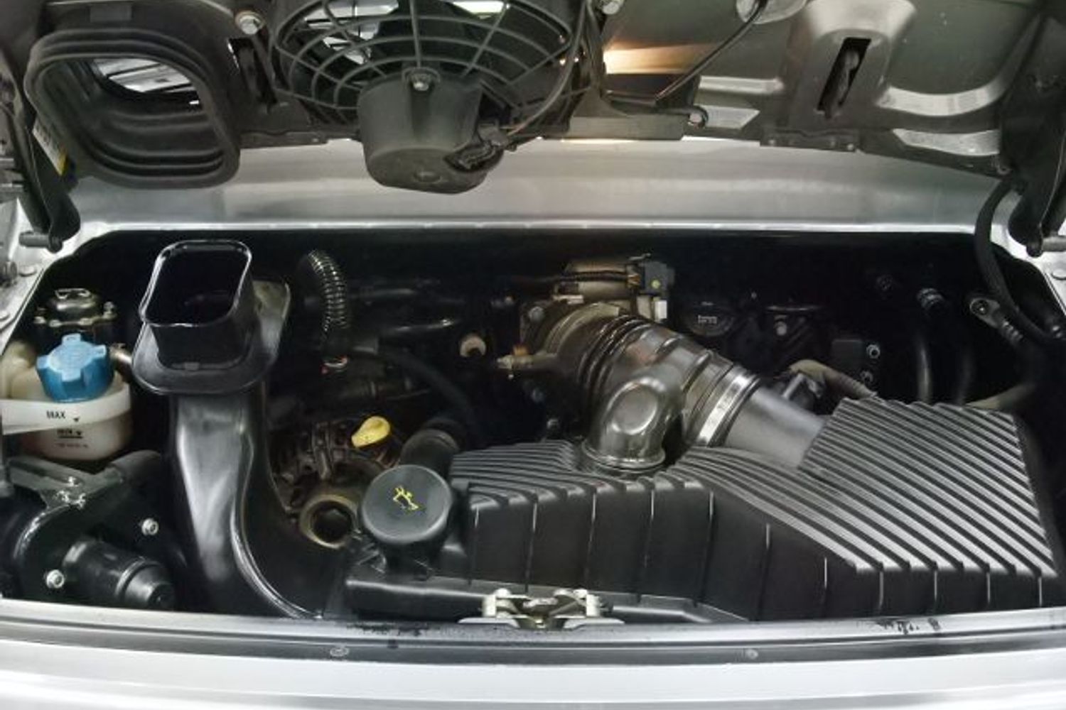 PORSCHE 996 C4S Wide Body Tip S