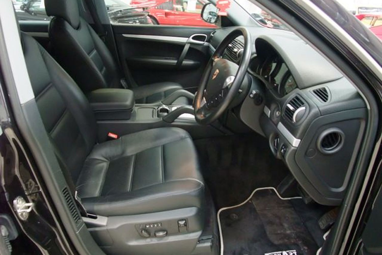 PORSCHE Cayanne Tech Art  Coversion Costing �15,000