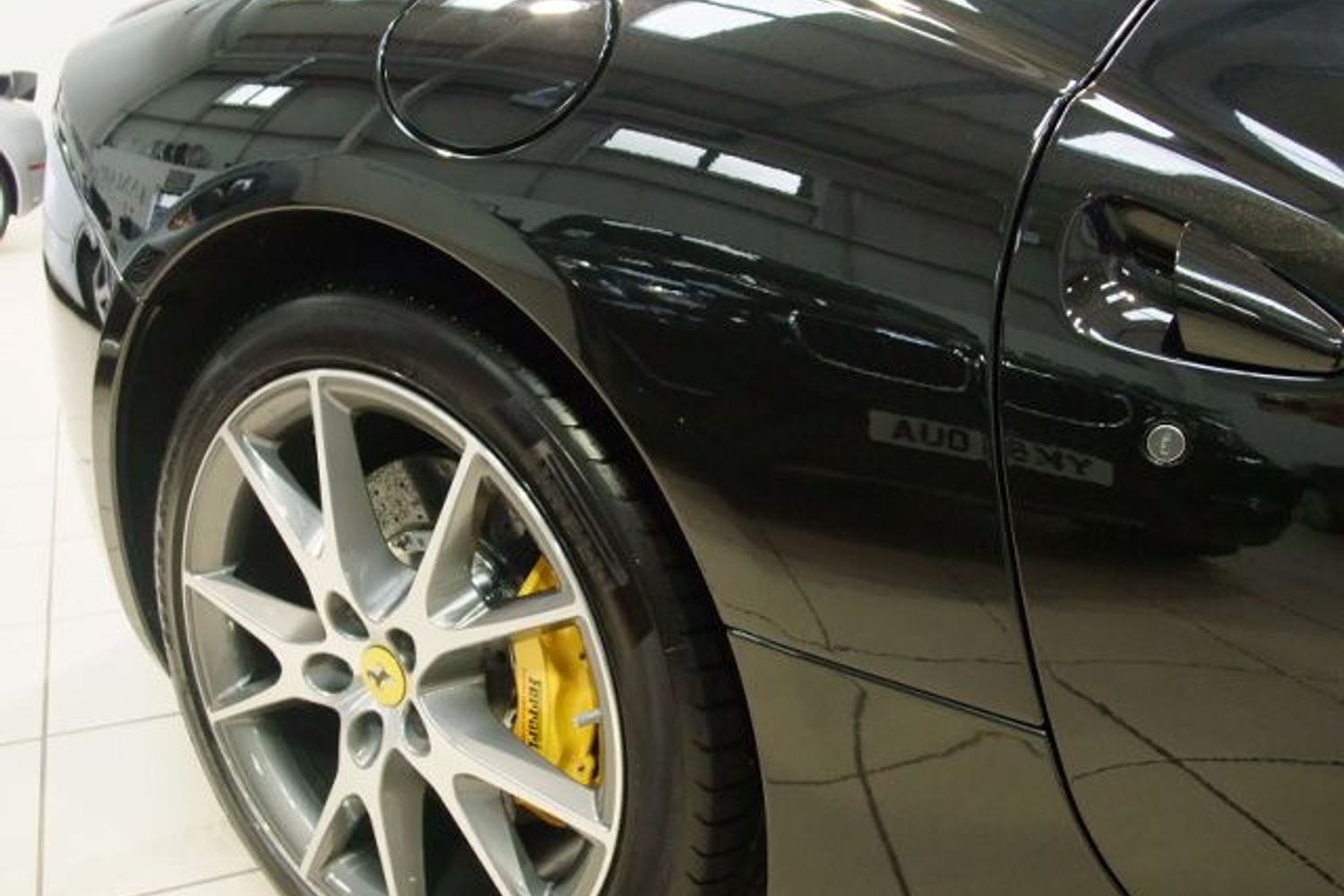FERRARI California "Beautiful in every way"