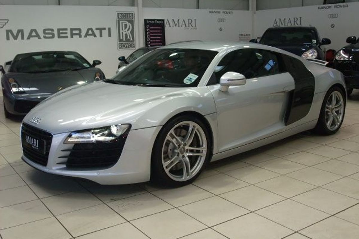 AUDI R8 R- Tronic V8 FSI "Big Spec Cost New �107.000!!"