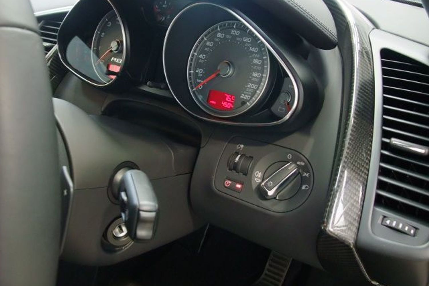 AUDI R8 R- Tronic V8 FSI "Big Spec Cost New �107.000!!"