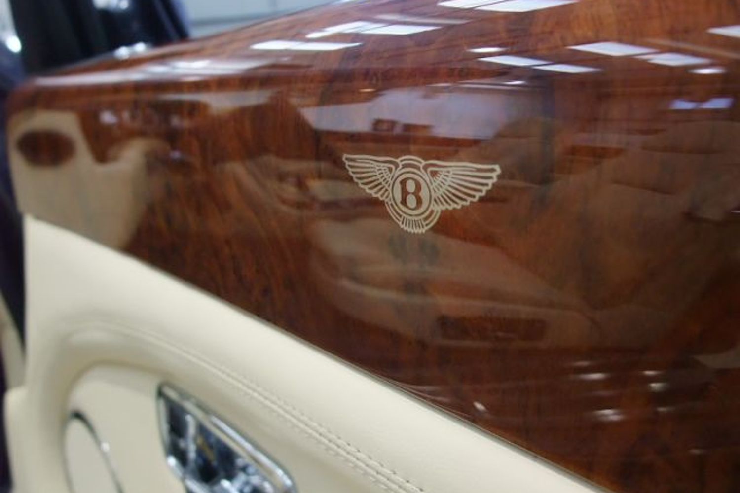 BENTLEY Azure Worlds Most Beautiful Convertible
