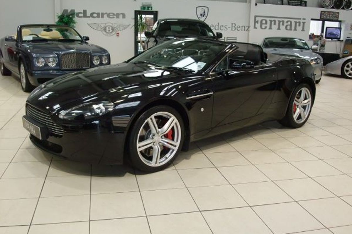 ASTON MARTIN Vantage 4.7 Roadster